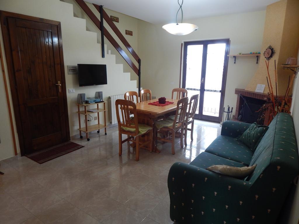 קסטל די סנגרו Sangro Apartment מראה חיצוני תמונה