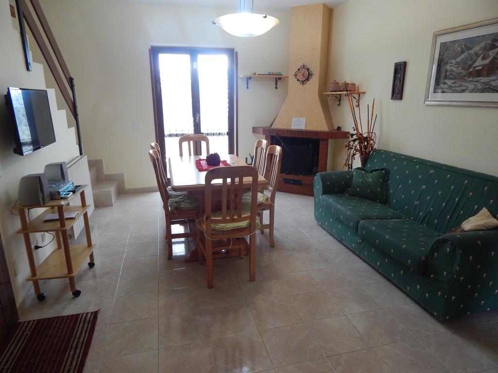 קסטל די סנגרו Sangro Apartment מראה חיצוני תמונה